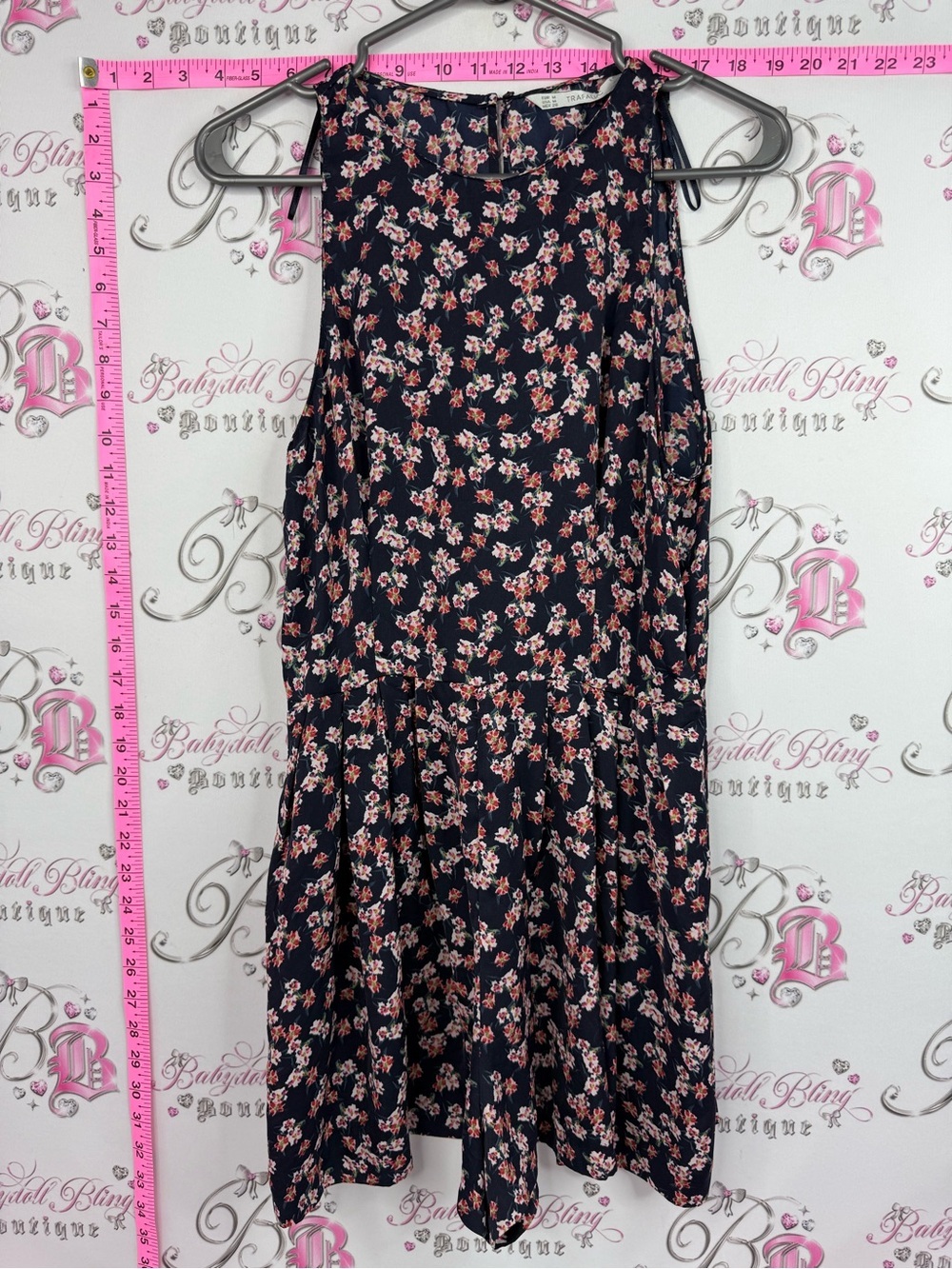 Zara dress flowers red pink Navy Floral Sleeveless Swing Dress